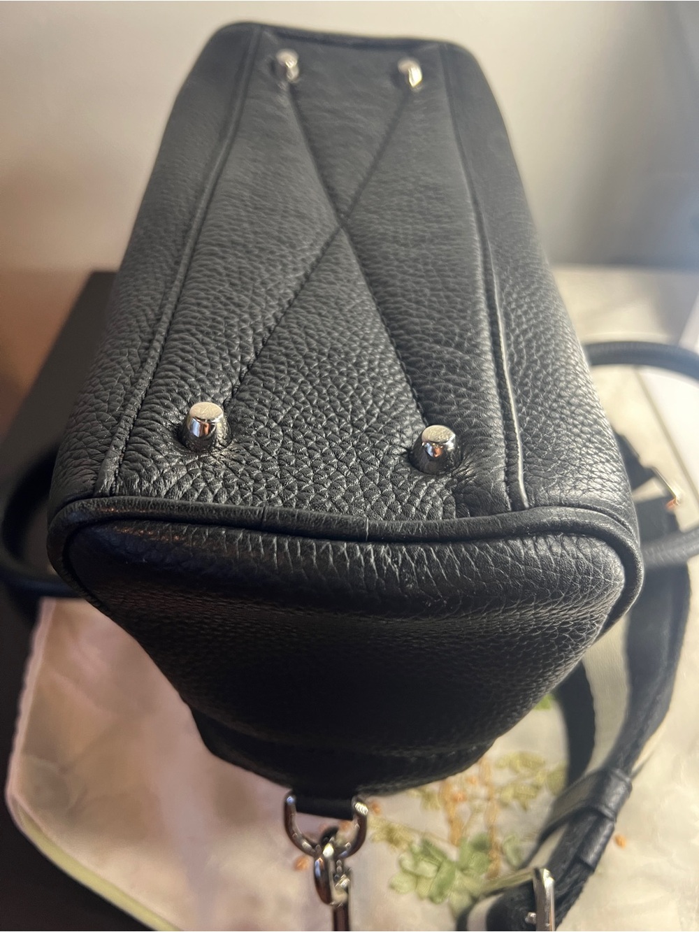 Marc Jacob Gotham City Small Balletto Top Handle Bag - Picture 8 of 16